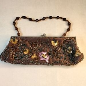 Elegant Beaded Evening Clutch